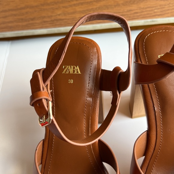 Zara Retro Leather Platform Tan / Brown Block Heels Strappy Sandals - Picture 4 of 6
